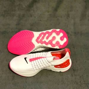 Nike React Phantom Women's Size 8